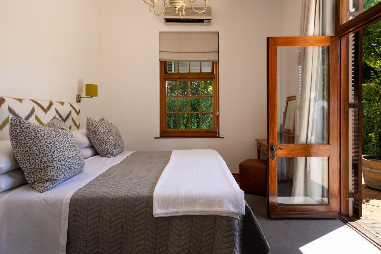 Avontuur Manor House And Wine Estate Bed & Breakfast Somerset West Exterior photo